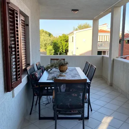 Apartment Jukica 2 - 4 Persons Vis